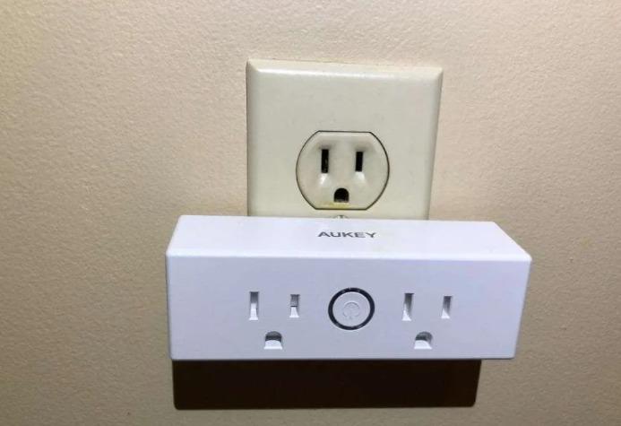 Aukey Wi-Fi Smart Plug